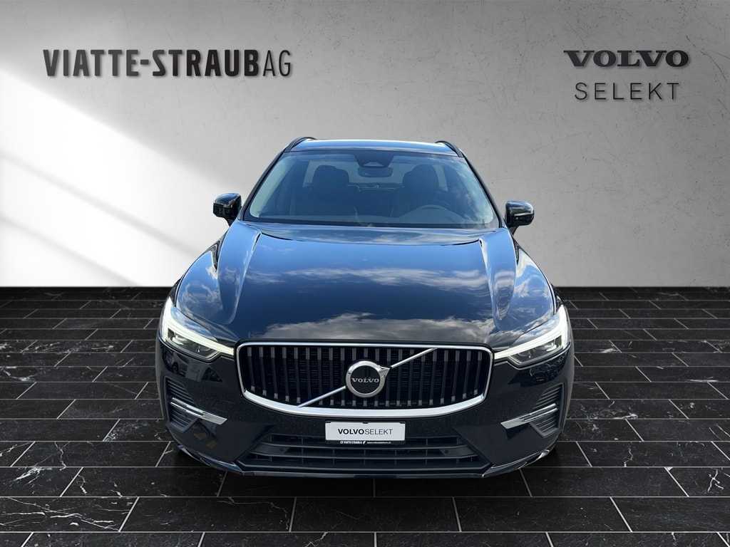 Volvo  2.0 B4 MH Core AWD